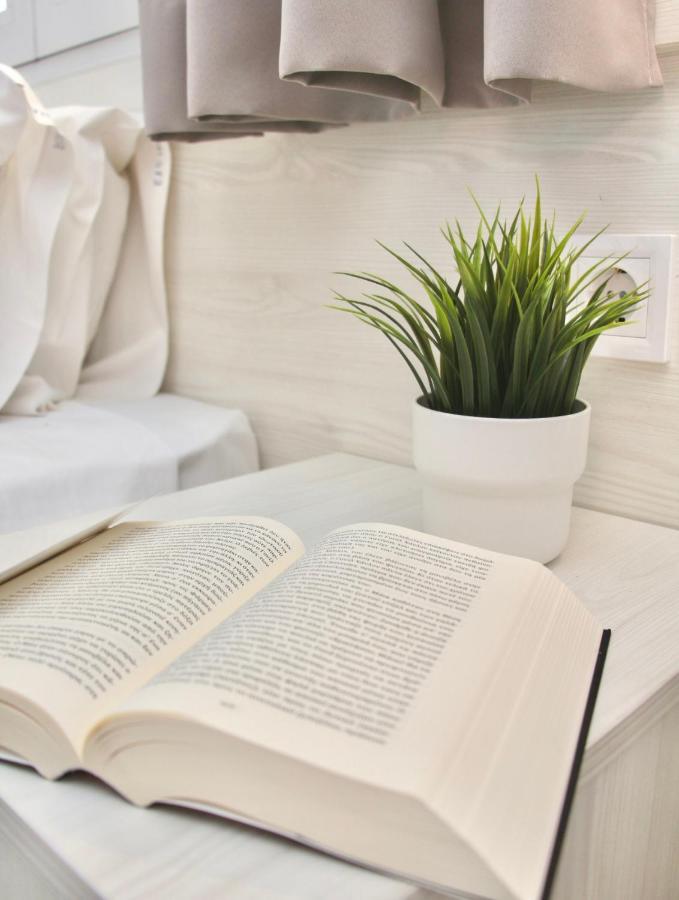 Cozy Flat At Regina Apartments اليكاناس المظهر الخارجي الصورة