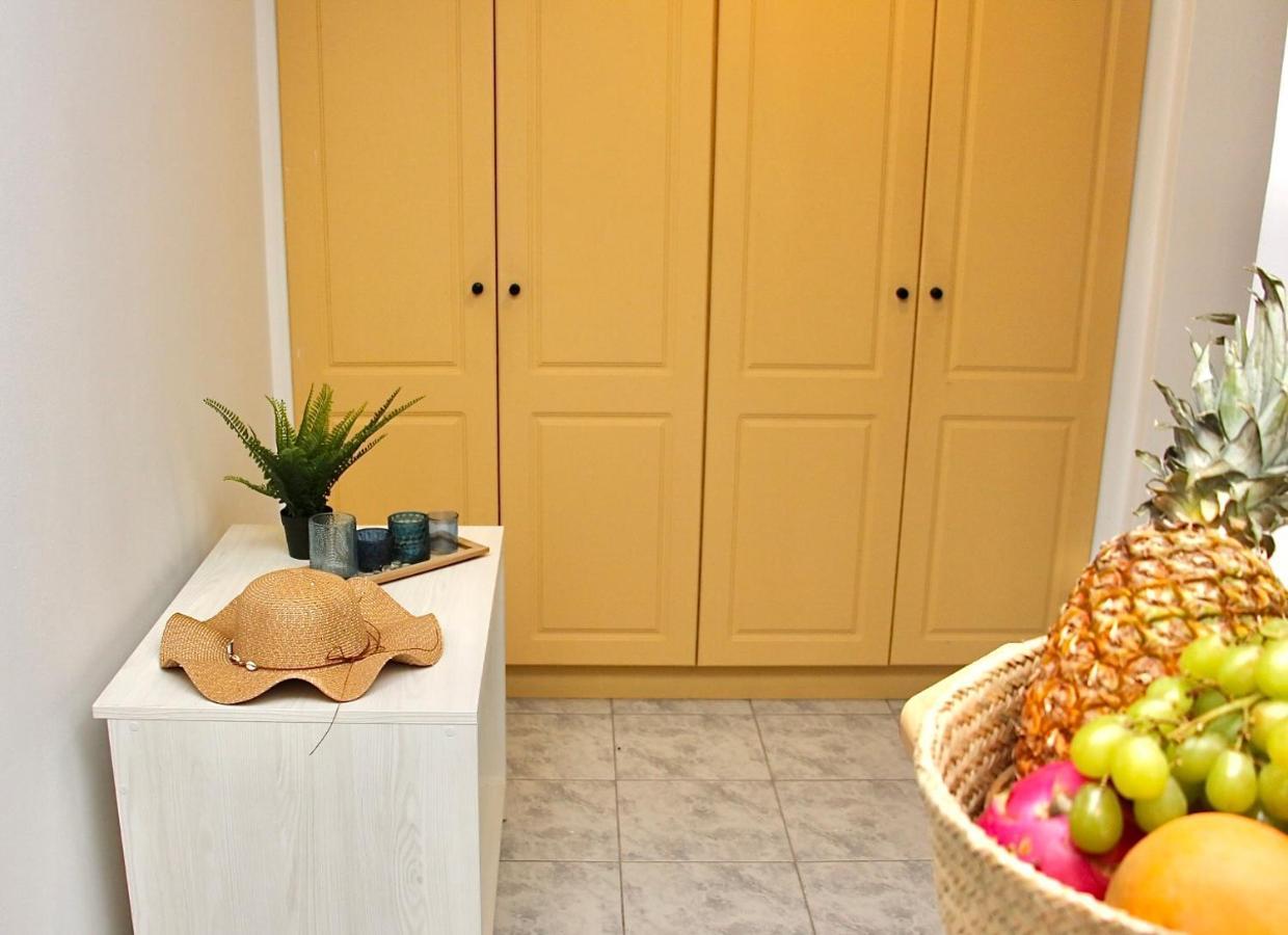 Cozy Flat At Regina Apartments اليكاناس المظهر الخارجي الصورة